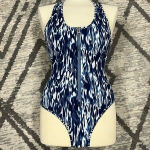 SMART&SEXY Racerback Zip-Front One Piece Swimsuit Size M-NEW!